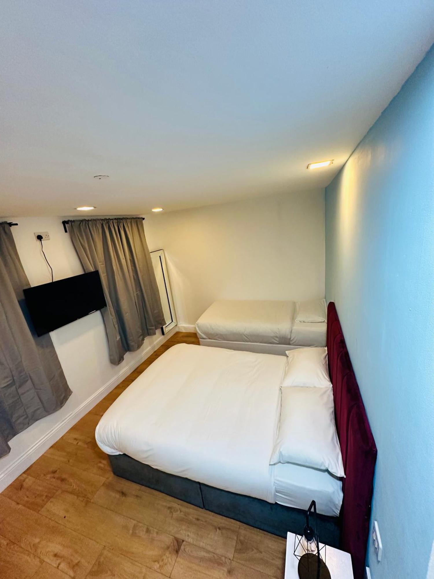 Private Boutique Apartments Лондон Экстерьер фото