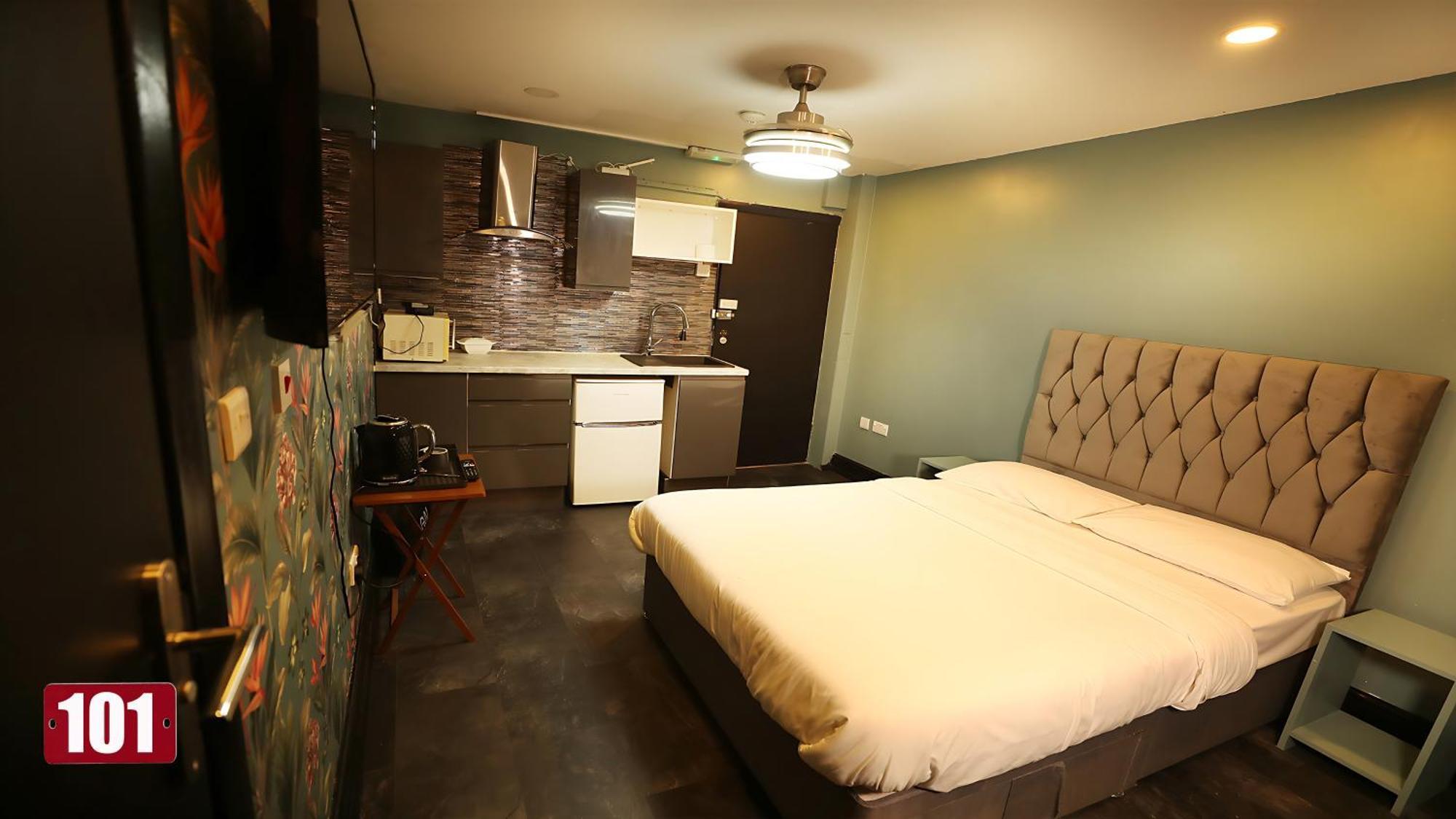 Private Boutique Apartments Лондон Экстерьер фото