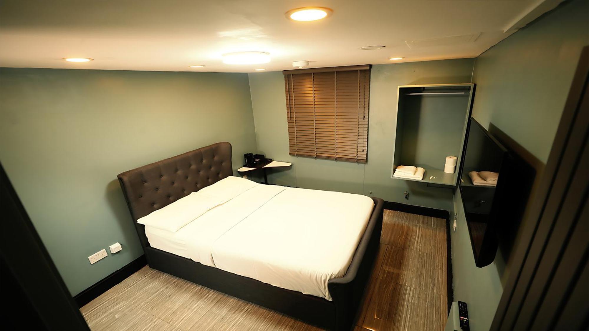 Private Boutique Apartments Лондон Экстерьер фото