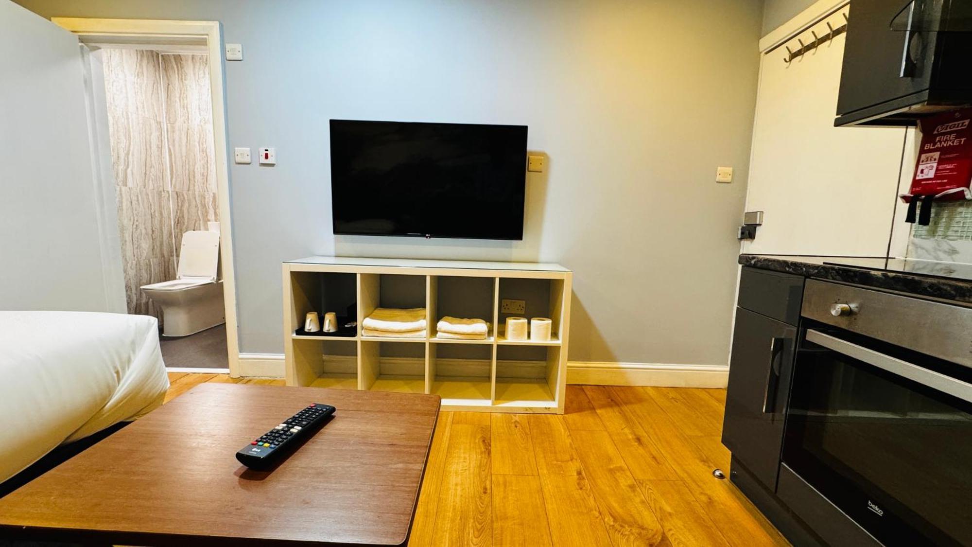 Private Boutique Apartments Лондон Экстерьер фото